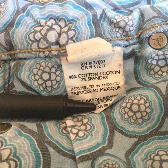 Paige Silver Lake Dark Denim Jean Cutoff  Shorties - Picture 8 of 8